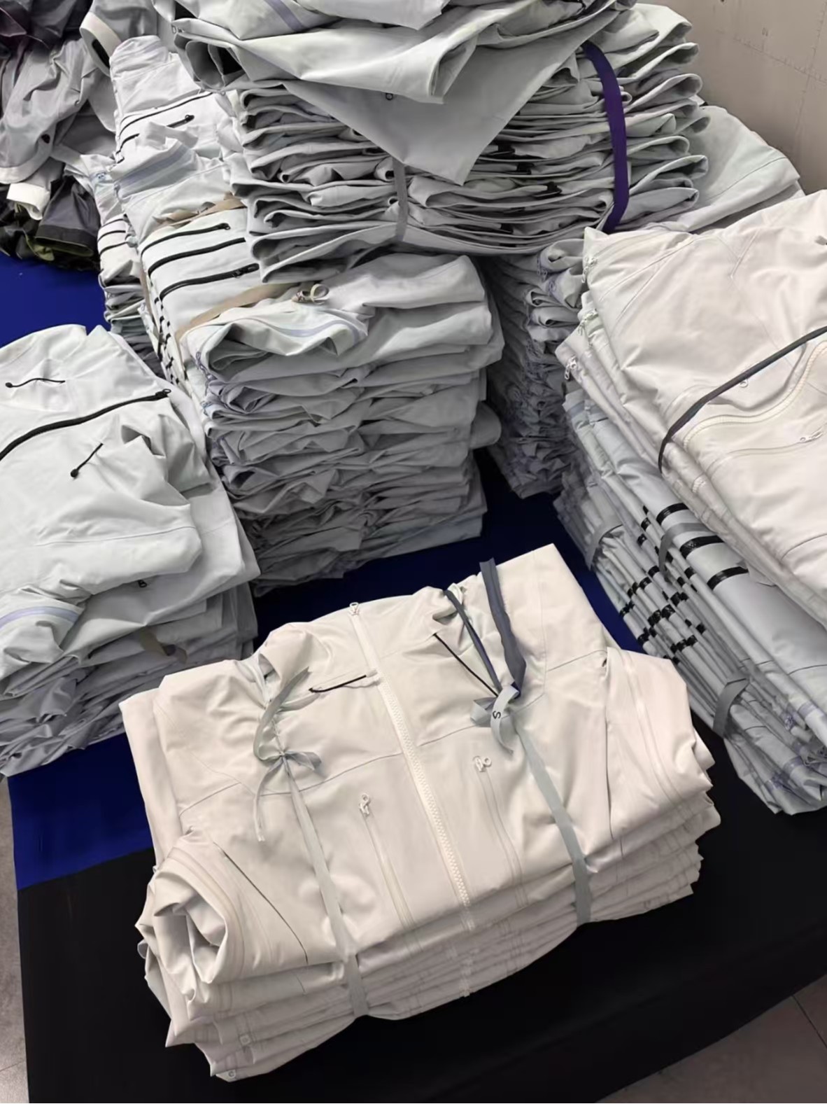 Nuevo ave con SV7 generación polar blanco al aire libre concha dura impermeable a prueba de viento impermeable abrigo de asalto