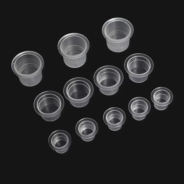 Tattoo pigment cups, flat-bottomed pigment cups, ring-shaped color holders without bases, 100 plastic cups in stock for cross-border foreign trade