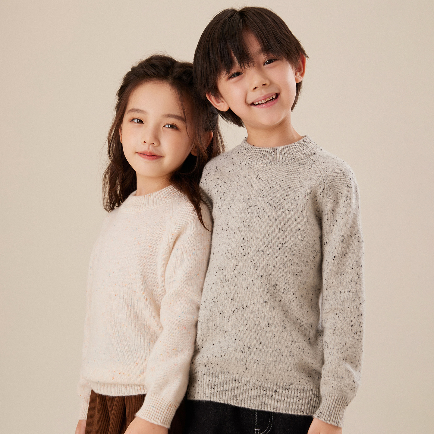 Girls' sweaters, autumn and winter wear, boys' colorful cashmere knitted base layer sweaters, children's long-sleeved sweaters for older children.