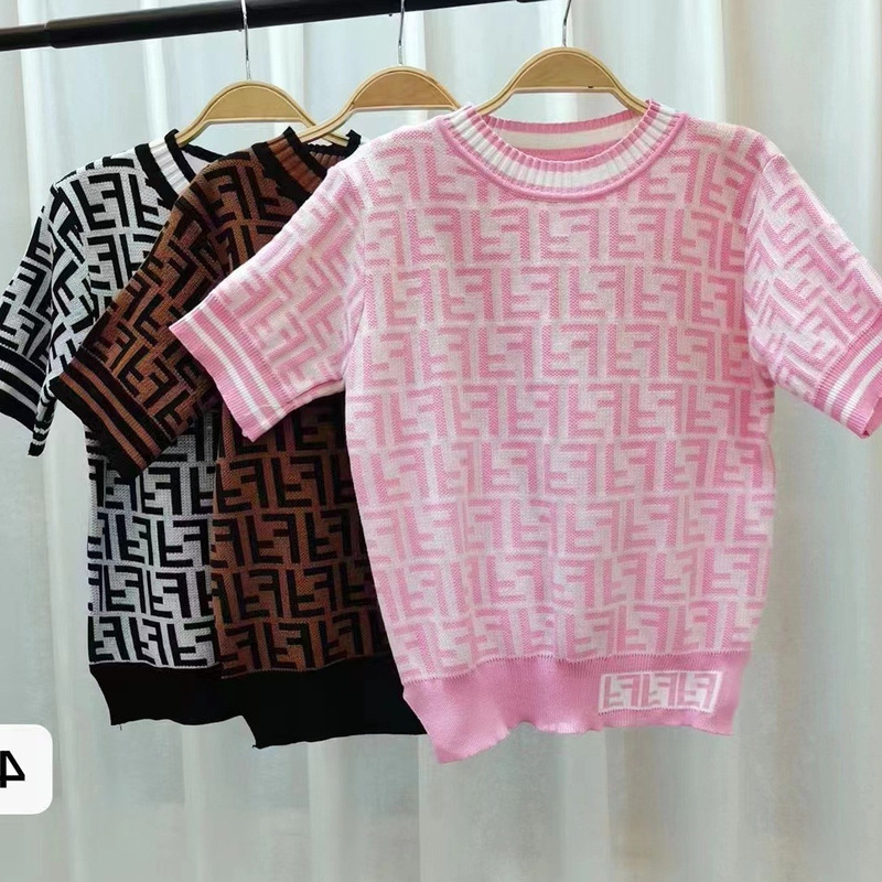 Round Neck Korean Style Knitwear New Style 2025 Short-Sleeved Loose Bottoming Design Contrasting Color Versatile Top