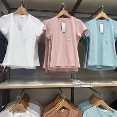 日本の婦人服 2023 夏スタイル竹糸 V ネック半袖 T シャツシンプルで多用途カジュアル多用途 T シャツ 456005