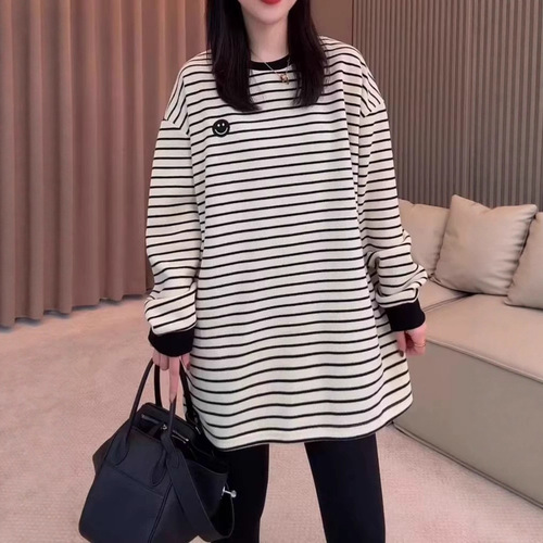 Autumn New Long-sleeved Crew Neck Striped T-shirt Top Slimming Stylish Fashion Base Shirt Casual Wear