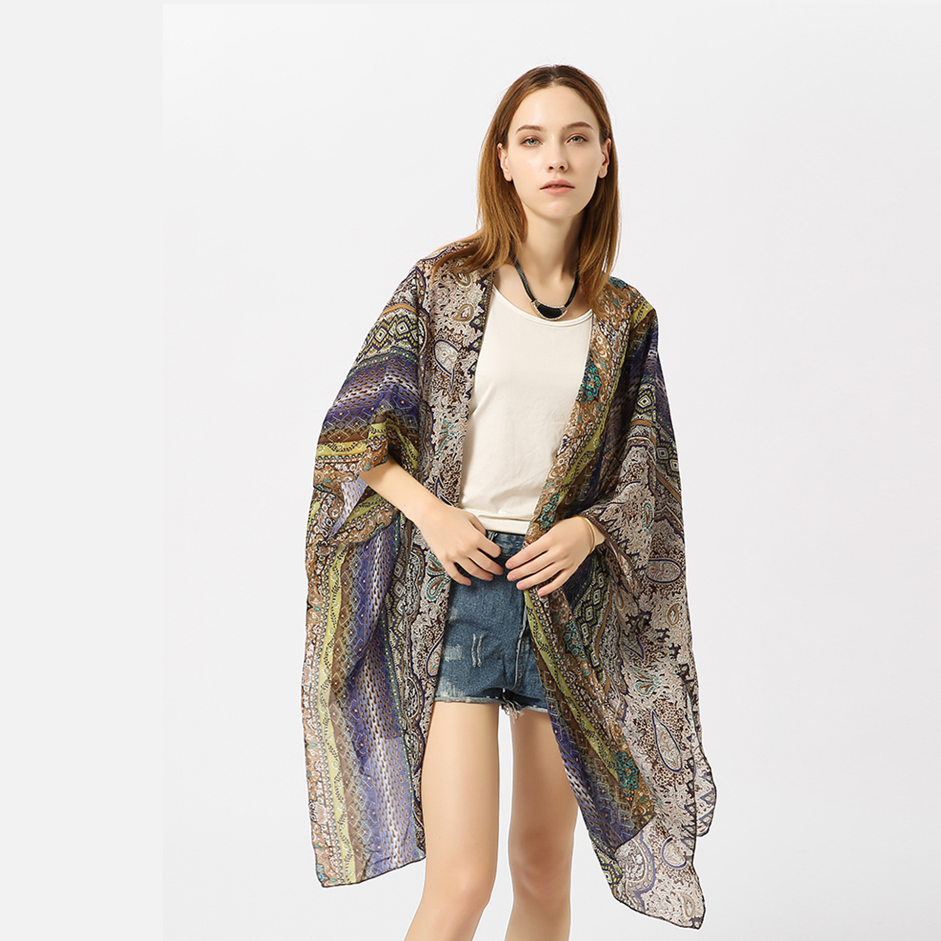 Venta caliente transfronteriza primavera y verano estilo europeo y americano Flor de anacardo patrón impreso blusa protección solar sombrilla kimono cardigan