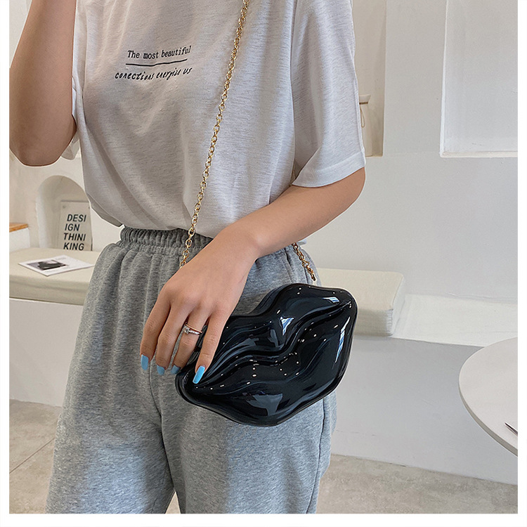 240g Weight Polyester Lining Material Buckle Closure Type Single Shoulder Strap Strap Type Pu Leather Material Solid Color Pattern Streetwear Style Square Shape Red, Gold, Silver, Champagne, Black Color Medium Size Medium Pu Leather Streetwear 67