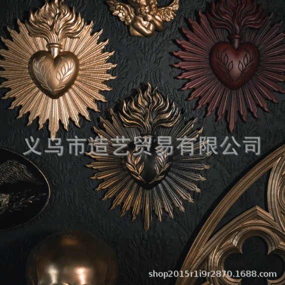 跨境新品Lyca Gothic Heart Statue Wall Decor 哥特式圣心墙牌匾|undefined