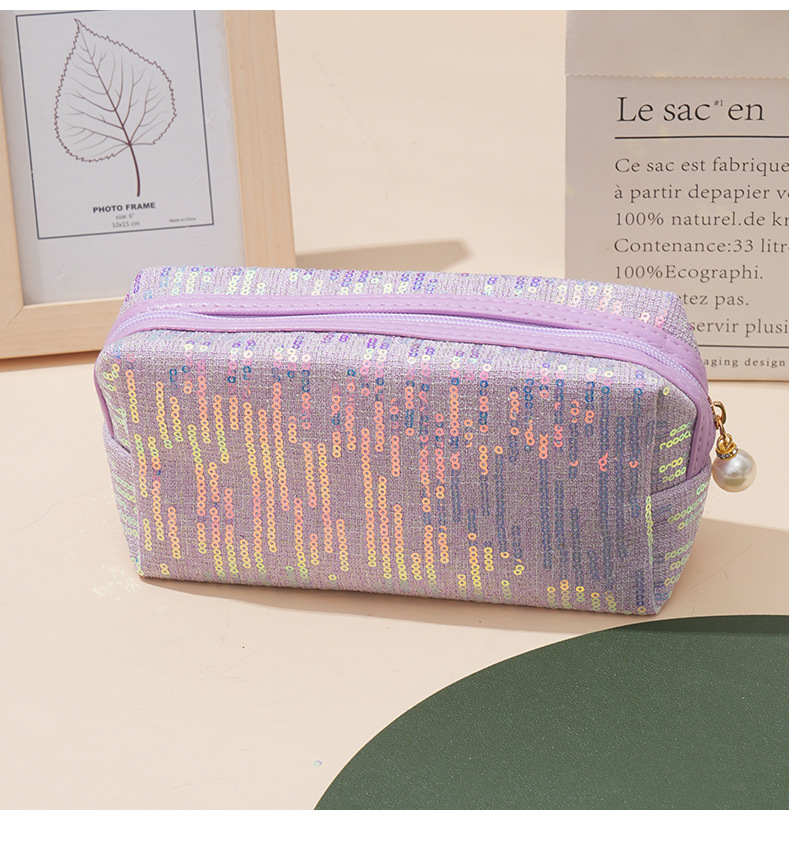 Femmes Polyester Couleur Unie Style Classique Carré Fermeture Éclair Trousse De Maquillage display picture 2