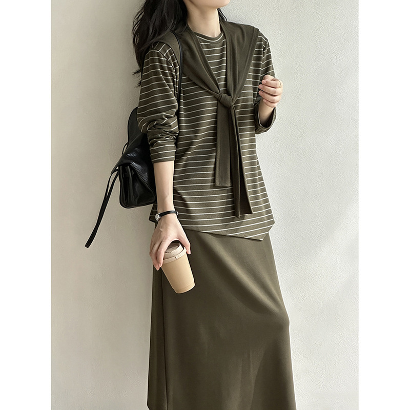 Beishan Tong Tree Striped Long-Sleeve T-Shirt Set for Women, Autumn Korean-Style Relaxed Shawl and Skirt Three-Piece Outfit H9905 Beishan Tong Tree Striped Long-Sleeve T-Shirt Set for Women, Autumn Korean-Style Relaxed Shawl and Skirt Three-Piece Outfit H9905