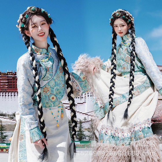 Tibetan noble Tibetan clothing blue Internet celebrity Tibetan robe Tibetan Lhasa ethnic style travel photography photo dance photography clothing
