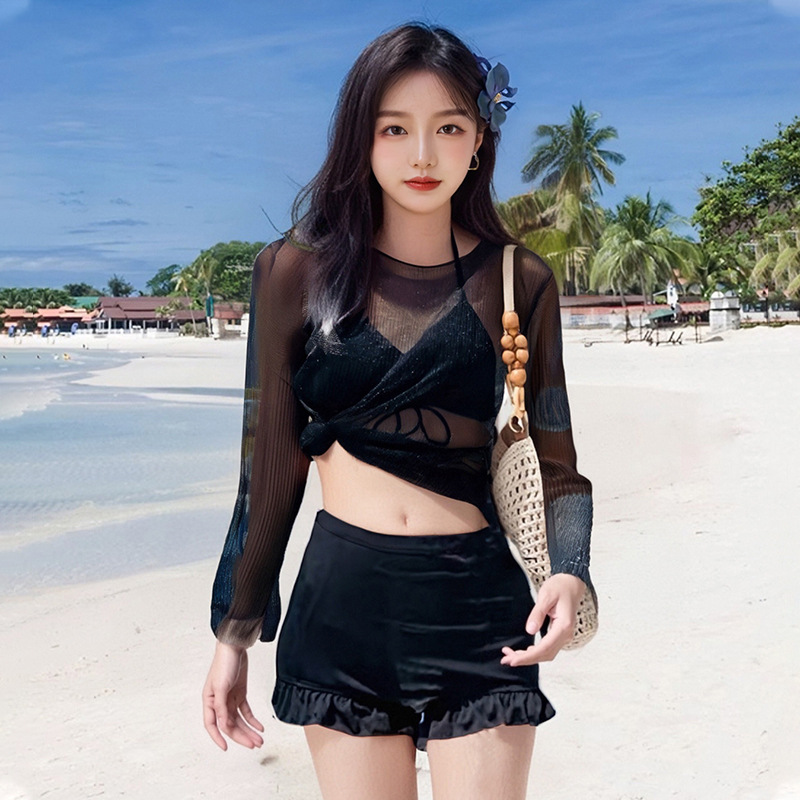 Traje de baño femenino venta caliente versión coreana de moda dividida de tres piezas que cubre la carne, delgado y conservador traje de baño de vacaciones de aguas termales para estudiantes de manga larga