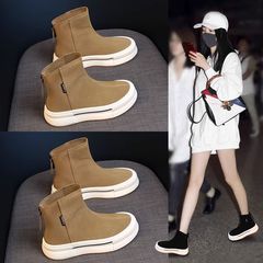 短靴女秋季靴子2025新款女鞋网红爆款百搭秋冬单靴厚底休闲马丁靴