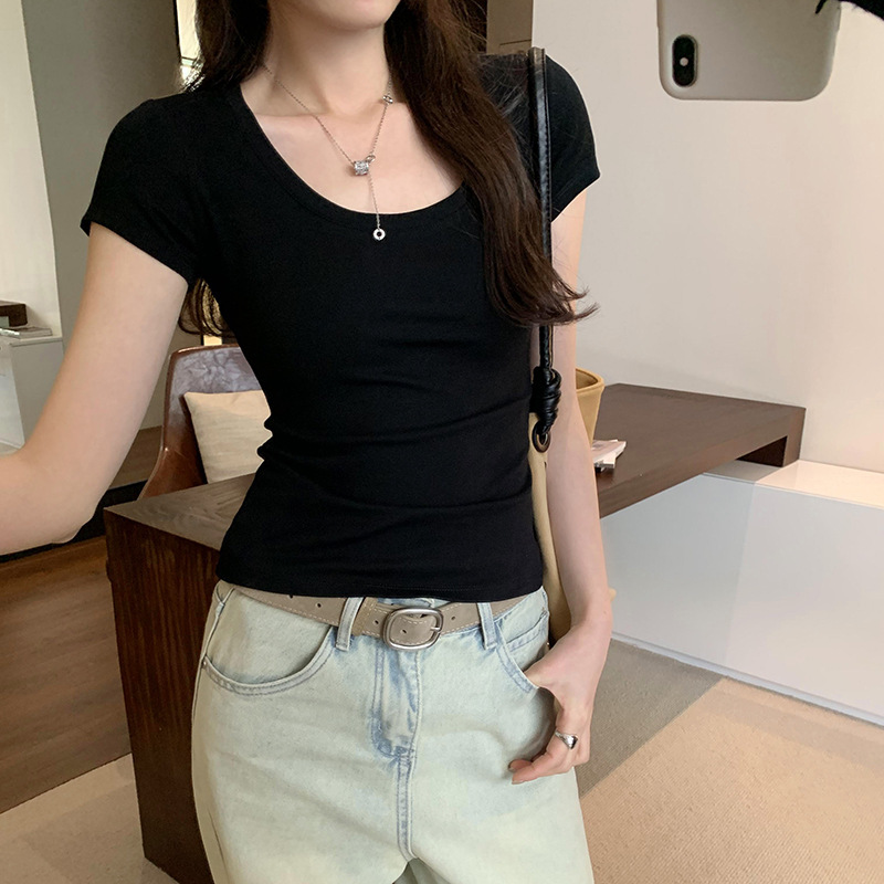 ヨーロッパスタイルの女性用右肩スリム半袖Tシャツ2025年夏新作ニッチファッションスタイルスリムトップボトリングシャツ|undefined