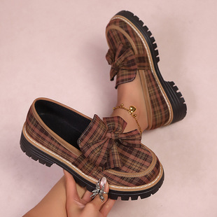 �͹�Ӣ���L���С��������СƤЬŮ2026���＾�¿�����Y����ЬŮ