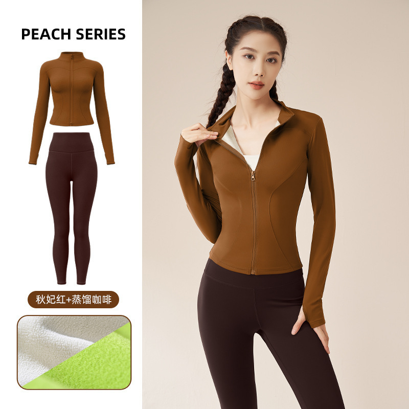 秋冬の厚いベルベットヨガ服セットの裸感が痩せている高弾防風保温フィットネススーツの女性|undefined