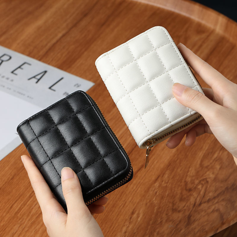 2026 New Cute Card Holder Wallet for Women, Trendy Quilted Large Capacity Anti-Magnetic Three-In-One Niche Card Holder for Women