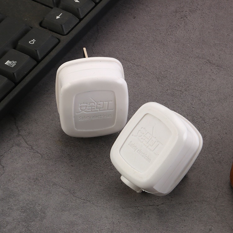 10A Three-Prong Plug for Household and Industrial Wiring, Three-Pole Power Plug, Socket, Safety Anti-Electric Shock Industrial-Grade Plug