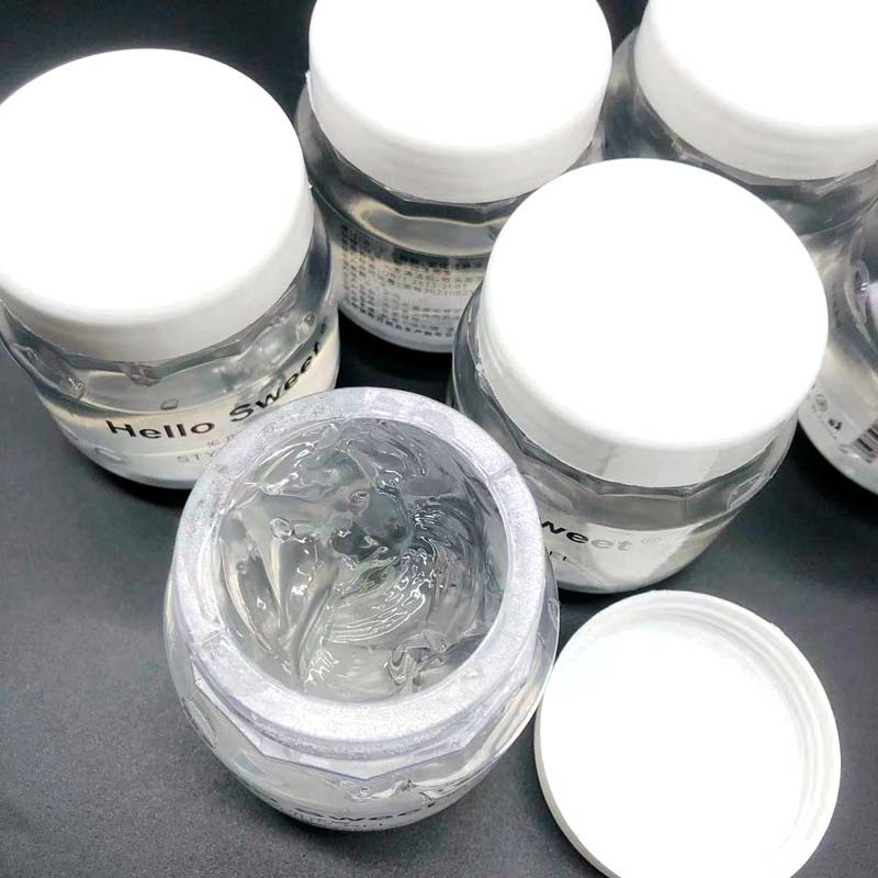 Gel, hairgrip, hair cream, hair spray, styling 2