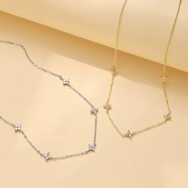 Cross-Border European and American Style Simple Zircon Four-Leaf Clover Necklace for Women, Light Luxury, High-End, Niche Design Jewelry Wholesale