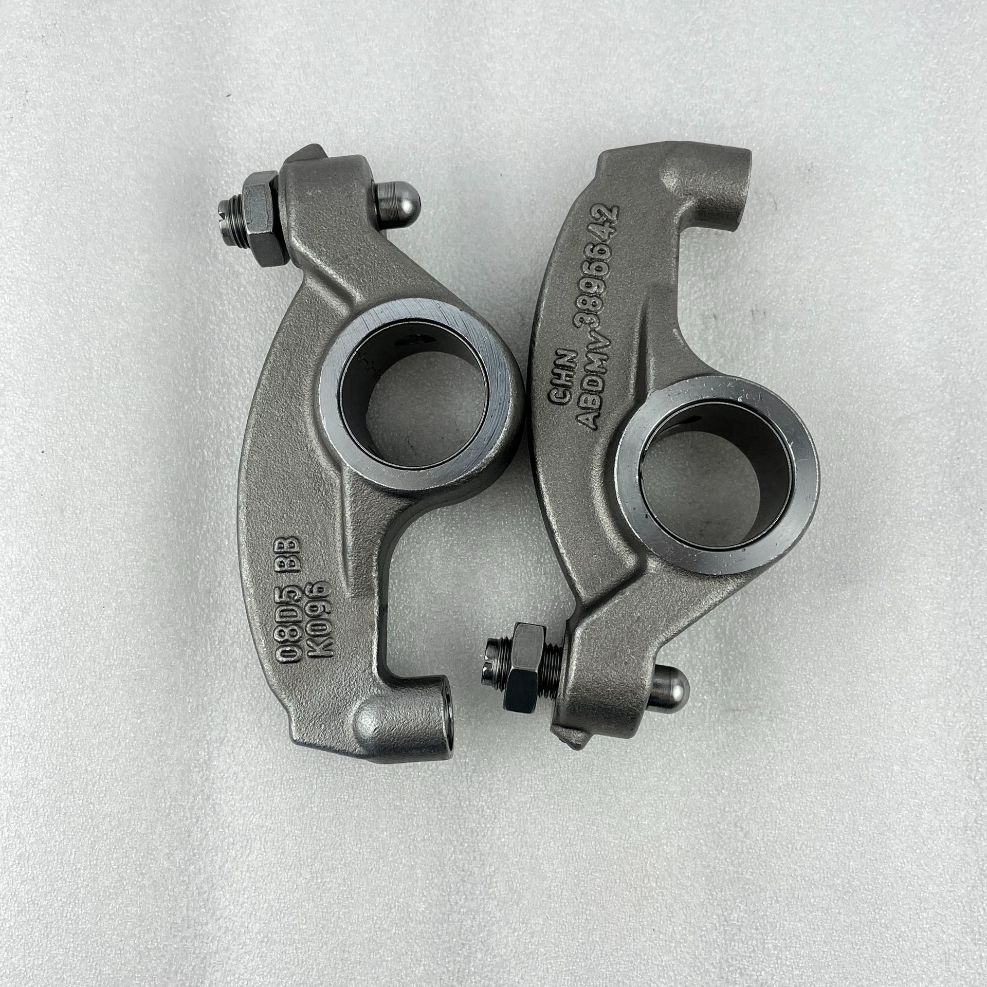 3069020 Valve Rocker Arm Cummins Engine Parts Wholesale of Internal Combustion Engine Valve Components