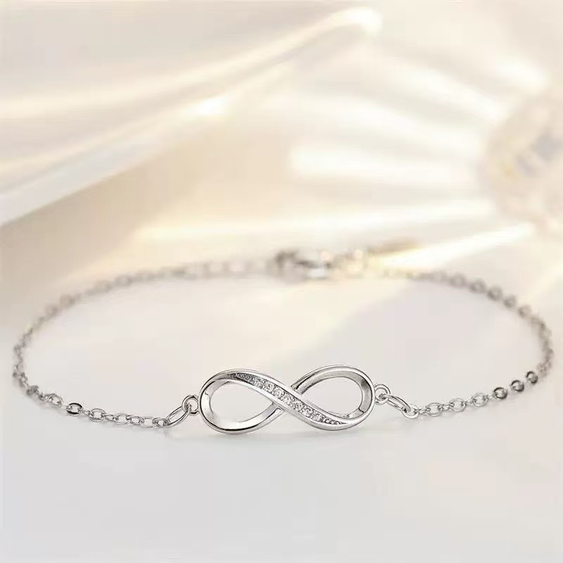 Mobius Infinite Love Bracelet Women's European and American Casual Accessories Casual Hand Accessories Cross-Border E-Commerce Direct Supply