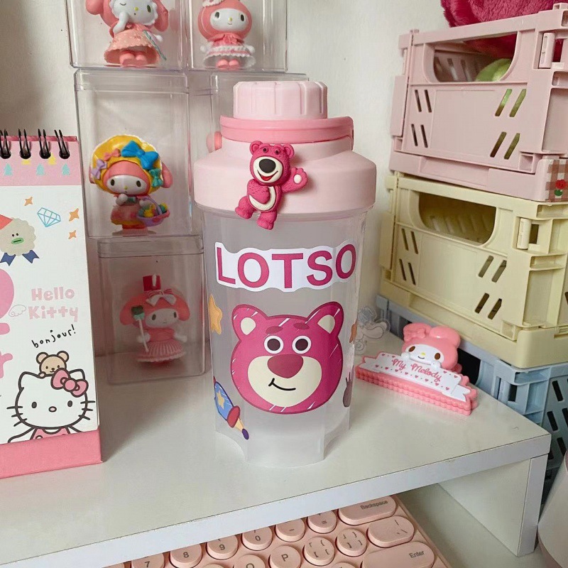 Taza mecedora cuidadosamente seleccionada Taza de dibujos animados de colegiala linda para niños Material de grado alimenticio de verano Taza de agua resistente a caídas y a altas temperaturas