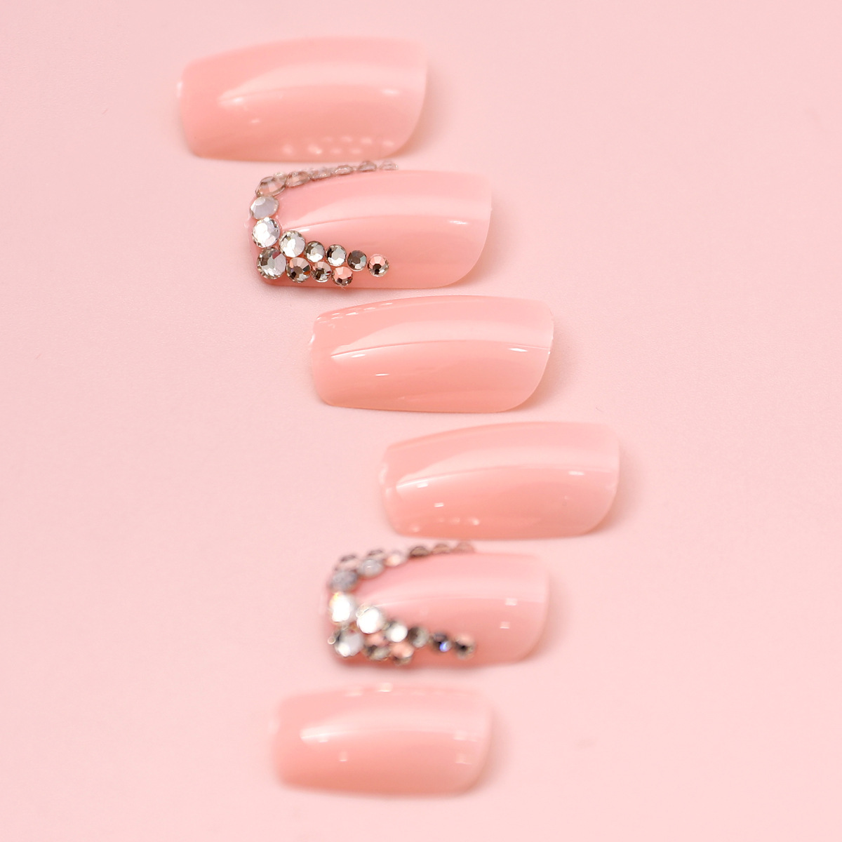 Parche de uñas de uñas con bordes de diamantes de imitación franceses