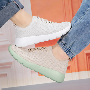 Cross-Border Summer New Style Fly-Knit Breathable Sports and Casual Shoes, Lightweight Soft-Soled Travel Shoes, Couple Socks, Men's and Women's Shoes