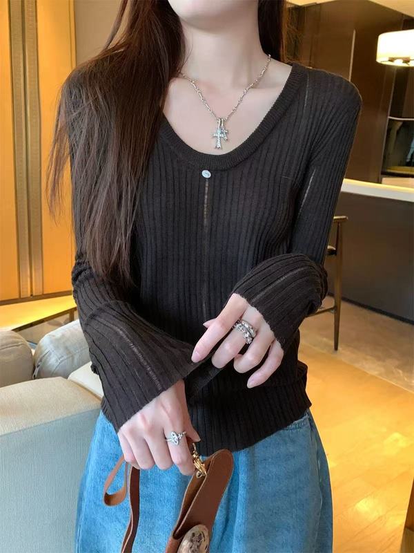 别致气质修身打底衫女早秋纯欲低领毛衣高级感内搭长袖针织衫上衣|undefined