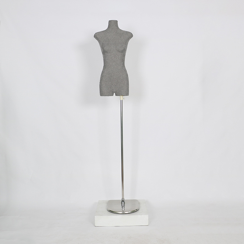 Tienda de ropa modelo accesorios de mujer mitad pegatinas de cuero de vaca ventana de cuerpo plano muñeca muestra prendas de moda