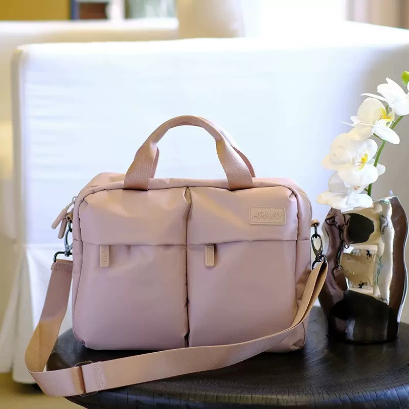 AIRWAY夏季新款单肩旅行包女健身游泳包大容量防水收纳运动行李袋