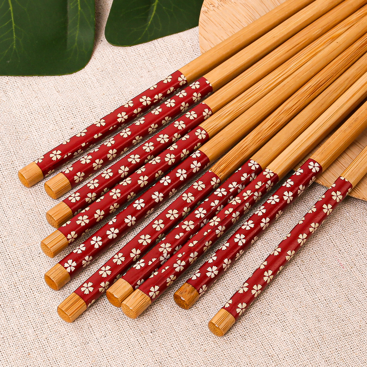 Palillos de bambú de estilo japonés al por mayor 22,5 CM pequeño hilo puntiagudo floral carbonizado palillos en stock puesto grupo compra suministro