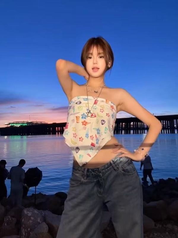 彩色夏日满印小糖果抹胸背心女夏外穿内搭海边度假风辣妹方巾上衣|undefined