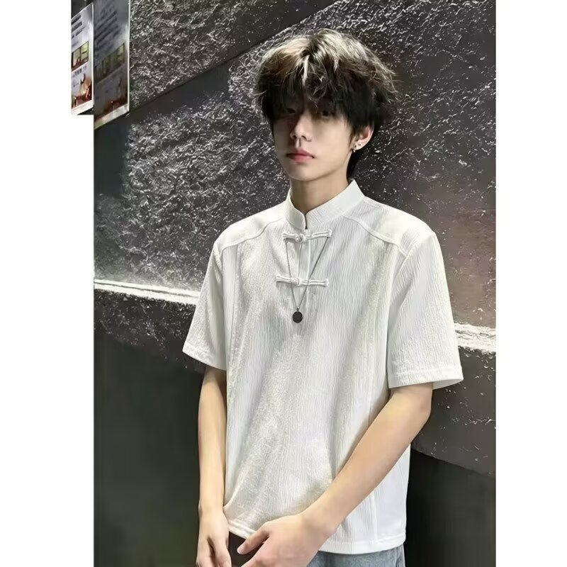 Fábrica transfronteriza venta al por mayor directa de verano para hombres China ventana cuello vertical camiseta de moda suelta camiseta de hombre
