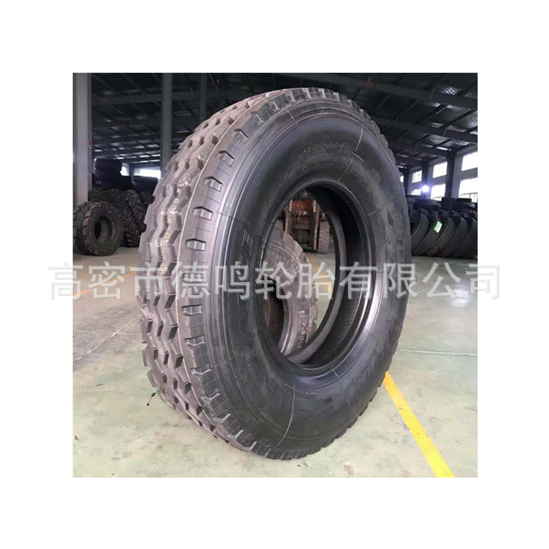 Neumático de grúa 1200R24 neumático de patrón de mina 1200-24 neumático de alambre de acero completo de bloque medio