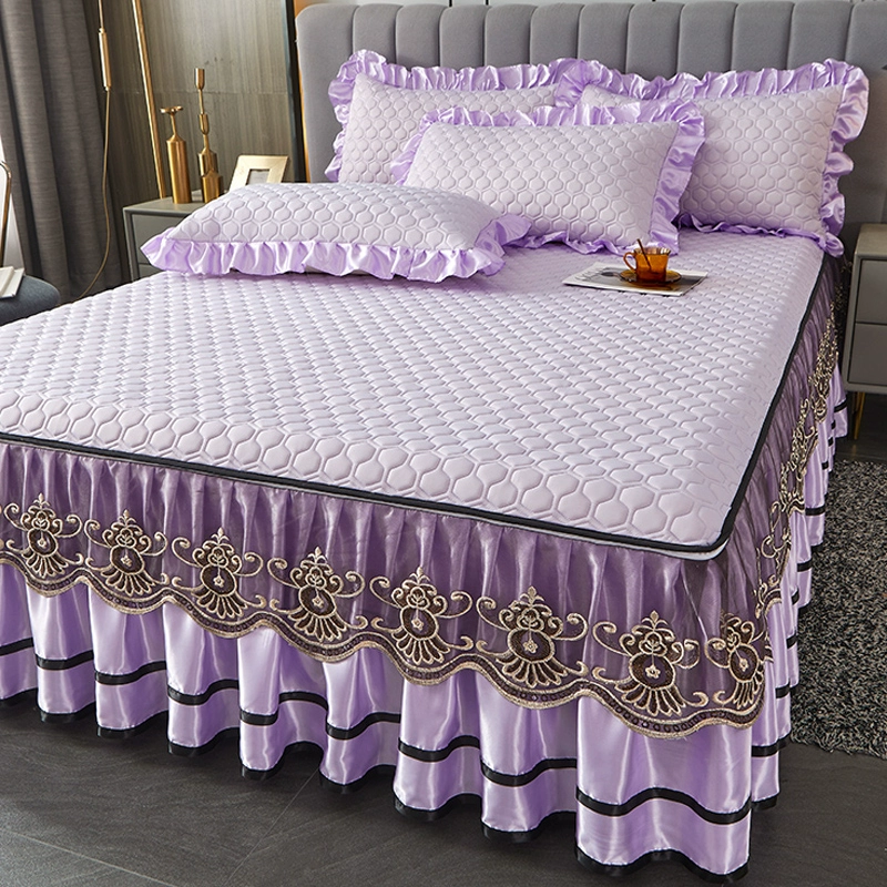 Матрац? Actually input: "Mat, set, silk removable bedspread, European style, 3 piece set"