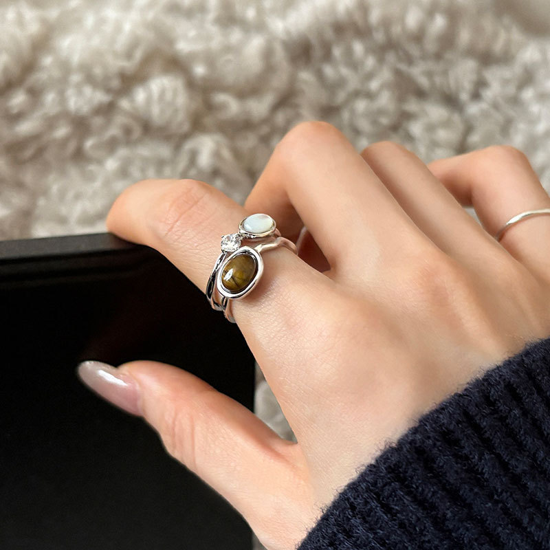 Autumn and Winter Retro Tiger Eye Stone Zircon Geometric Double-Layer Ring with a Unique Design, Niche Light Luxury Fashion Trendy Ring