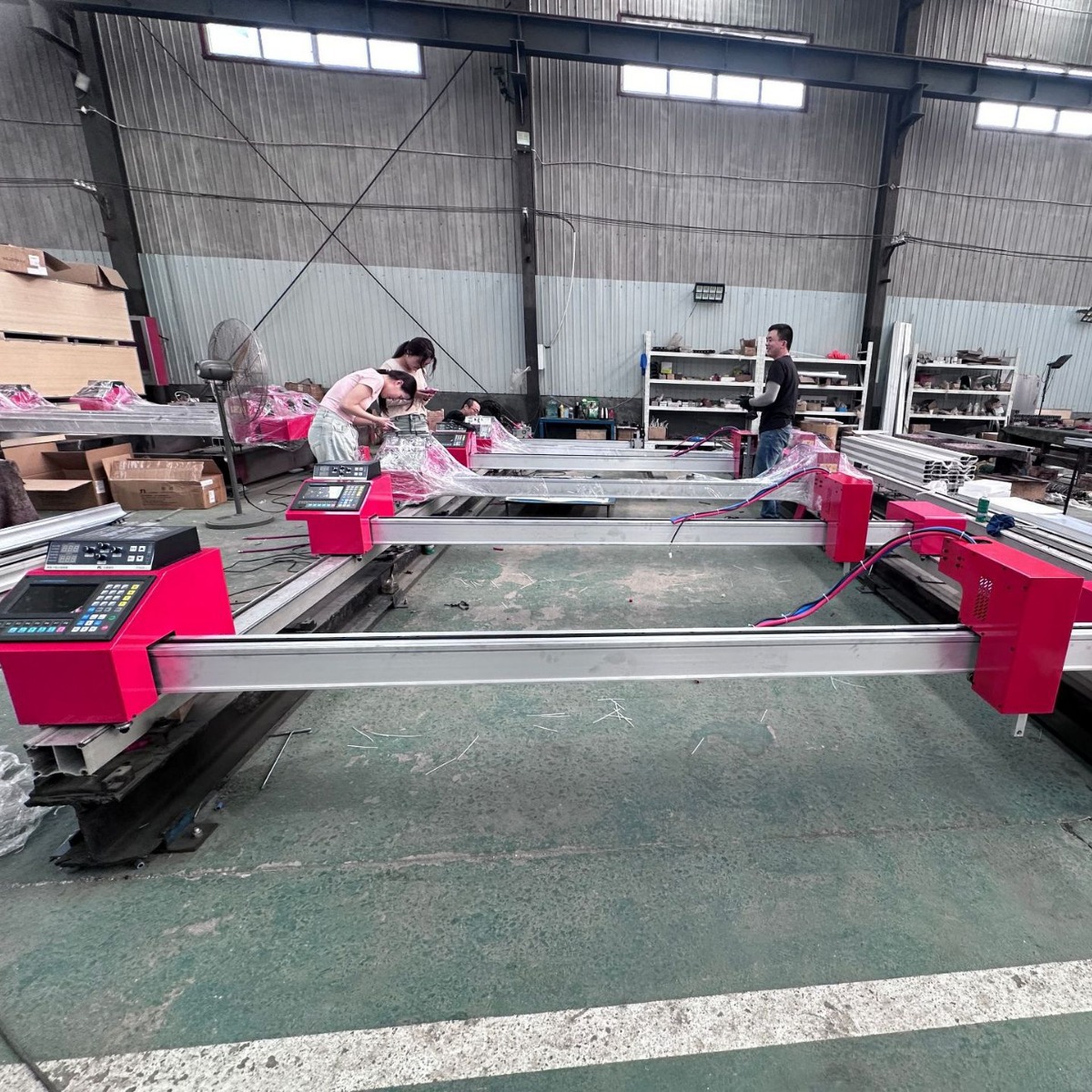 Máquina de corte CNC portátil de llama de plasma portátil ligera de doble propósito para corte de chapa de acero de metal de alta eficiencia y ahorro de energía