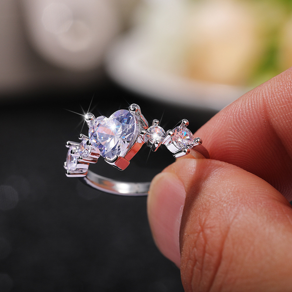 Fashion Heart Shape Copper Inlay Zircon Rings 1 Piece display picture 5