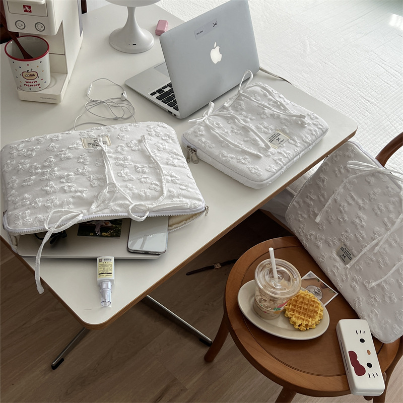 Exported to South Korea New Ins Flower Lace Bow Tablet Bag Notebook Storage Liner Bag Niche