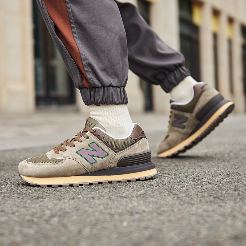 Putian Bailunskai U+ Second Generation Retro American Casual Sports Shoes Heightening Dad's Same Style Men's and Women's Shoes