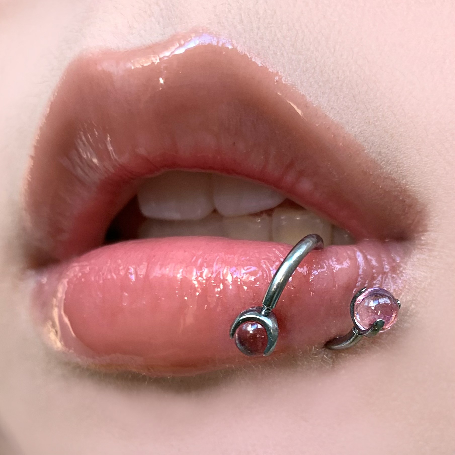 Champ Gold S-Shaped Lip Ring 12mm Internal Thread Steel Titanium Lip Hoop for Hot Girl Piercing Jewelry Wholesale detail image 11
