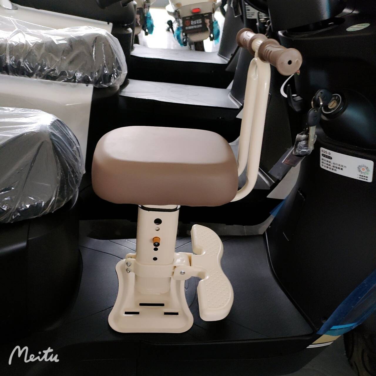Electric Vehicle Front-Mounted Child Seat, Electric Motorcycle Child Safety Seat, Baby Safety Seat, Electric Scooter Safety Seat Wholesale