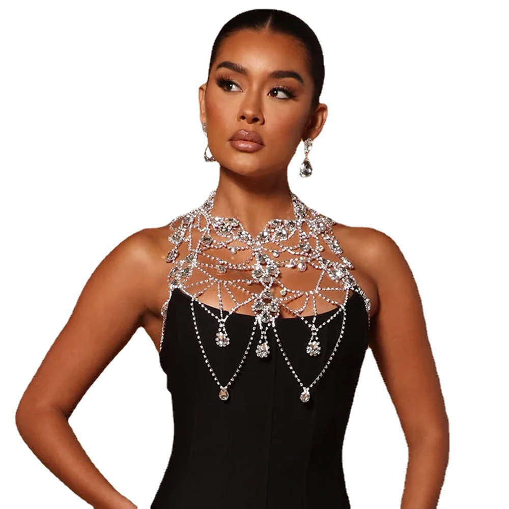 AliExpress moda multi-capa de diamantes de imitación Cadena de pecho personalidad exagerada colgante Cadena de pecho accesorios de cadena de cuerpo Cadena de pecho