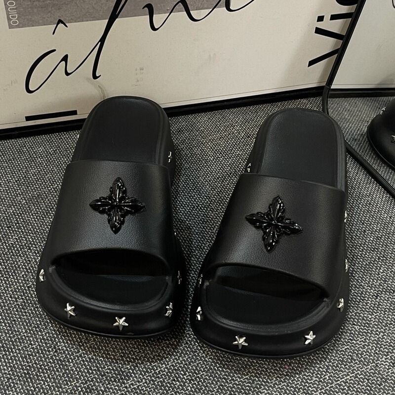 Y2K Star Beach Shoes Women's New 5CM Thick Bottom Heightened Casual Fashionable Summer Outfit Beach Sandals and Slippers Breathable