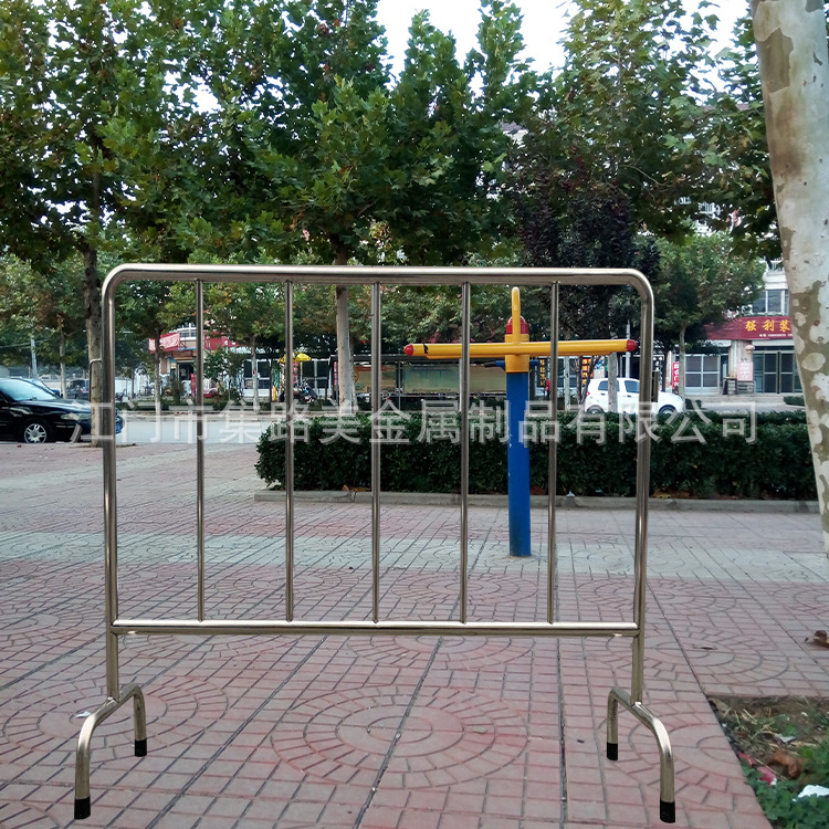 不锈钢铁马护栏桥梁防护栏铁马围栏地铁商场防碰防护栏道路防撞