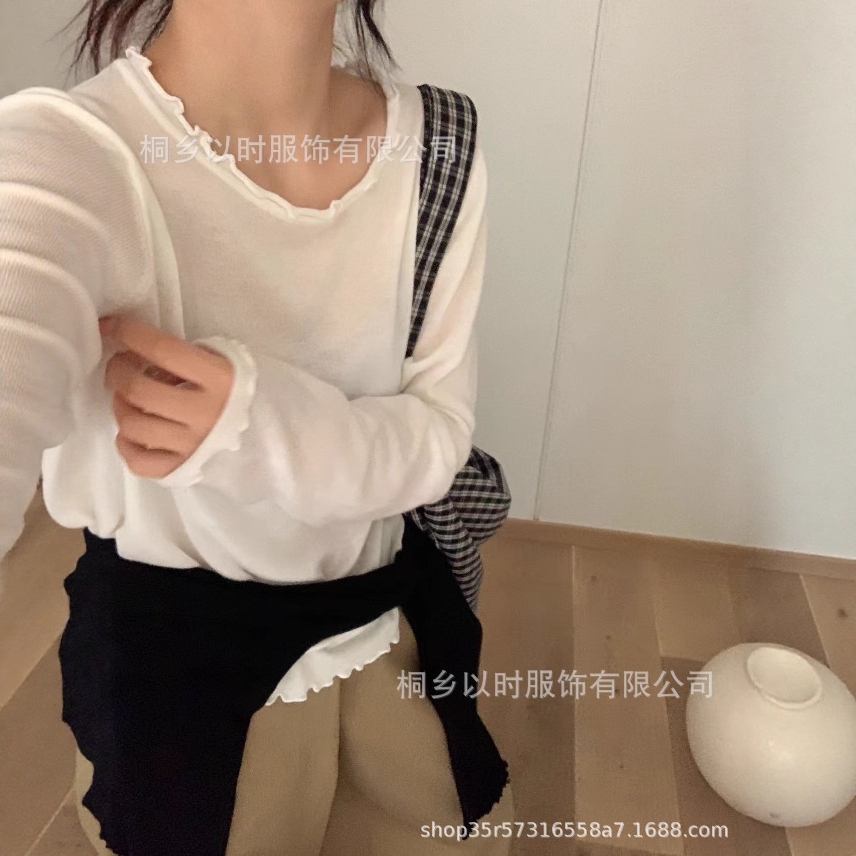 以时 秋冬新款韩版木耳边打底衫 内搭羊毛混纺韩系亲肤软糯针织衫