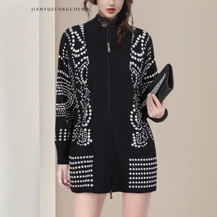 �W��վ2025�ﶬ�߼��в��cë������Ů�_�����L���⴩ᘿ�������