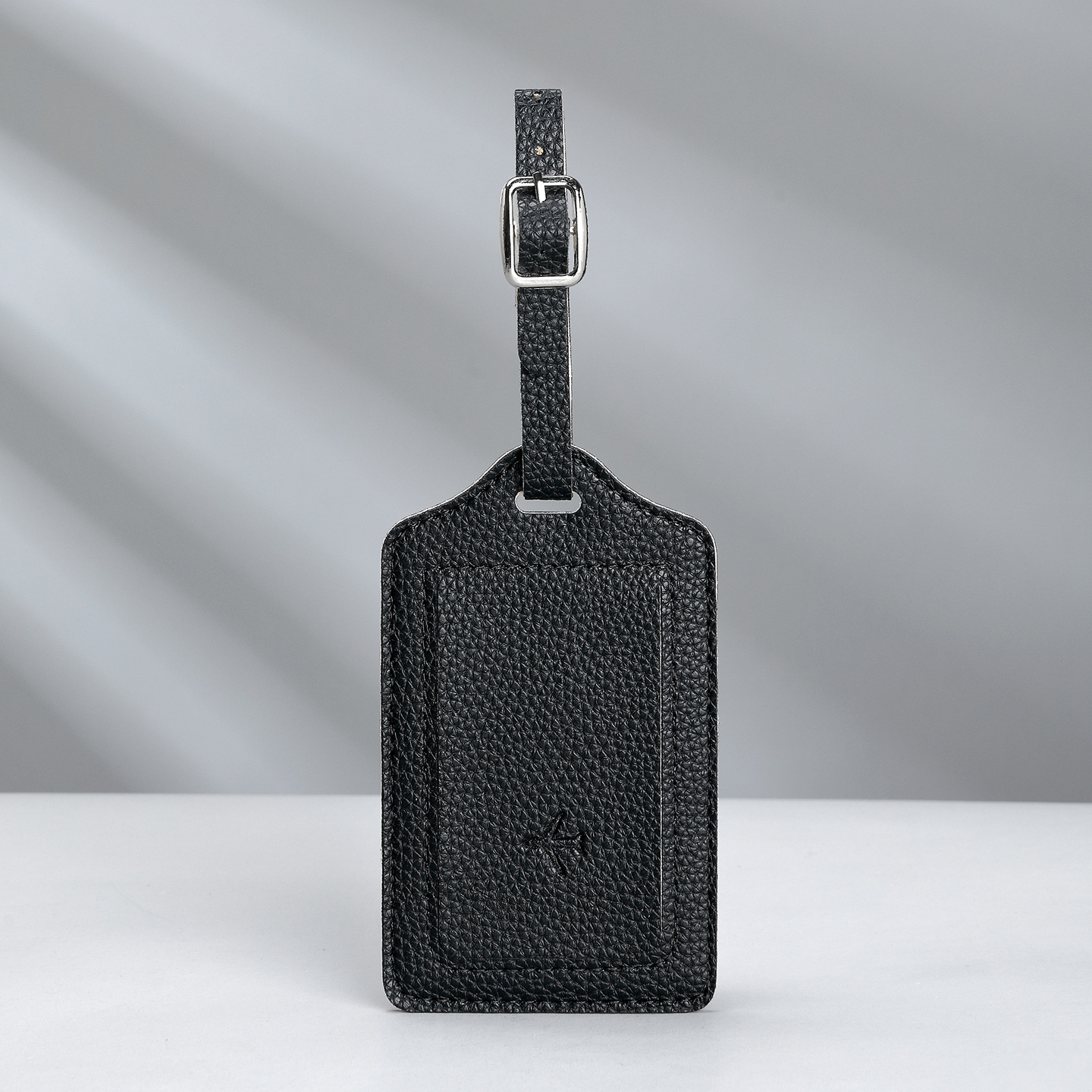 Nueva moda personalidad pasaporte bolsas de boletos de avión pu cubierta de pasaporte de cuero correa de viaje pasaporte cubierta de equipaje