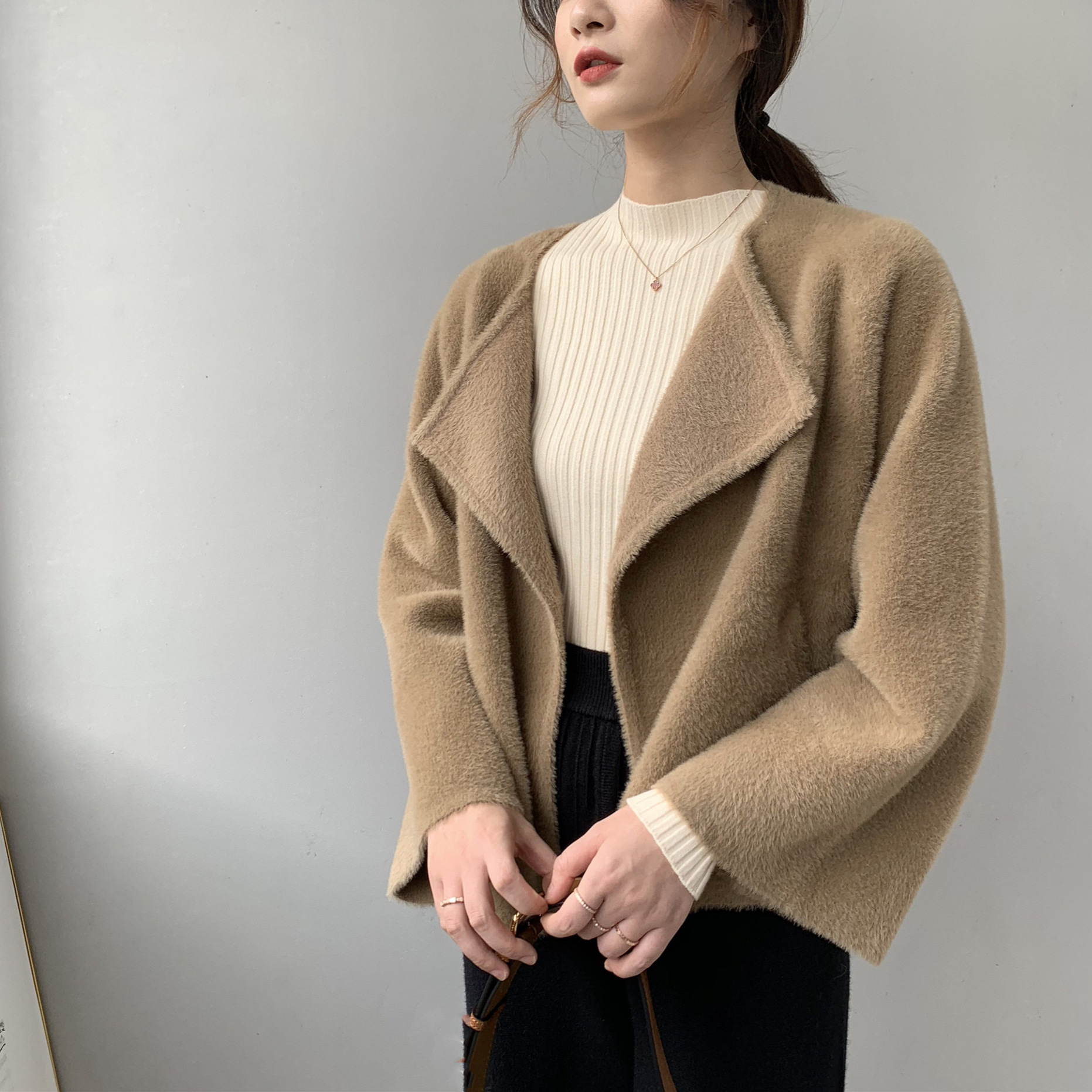 Clear Long-Sleeved Woolen Micro-Cocoon Small Jacket C18001 Original 160 Now 80