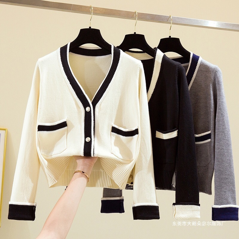 Spring and Autumn New Style Knitted Sweater Jacket Single Breasted Short Style Contrast Color Top