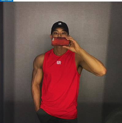 Красно-белые цветы